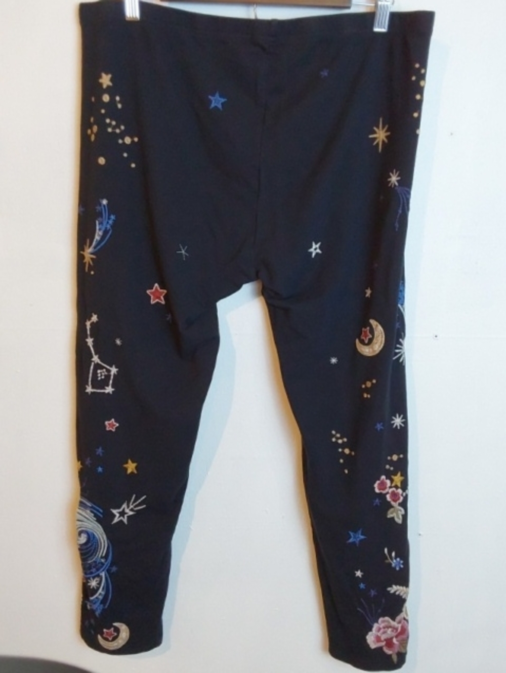 Johnny Was| Celestial Embroidered Black Leggings Multi Color Moon Star Boho XL - Picture 6 of 10